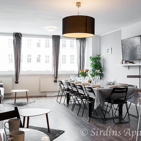 Big Fancy Apartments City Center เบอร์ลิน ภายนอก รูปภาพ